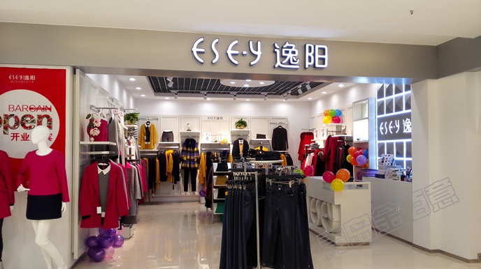 服裝展柜生產(chǎn)廠家