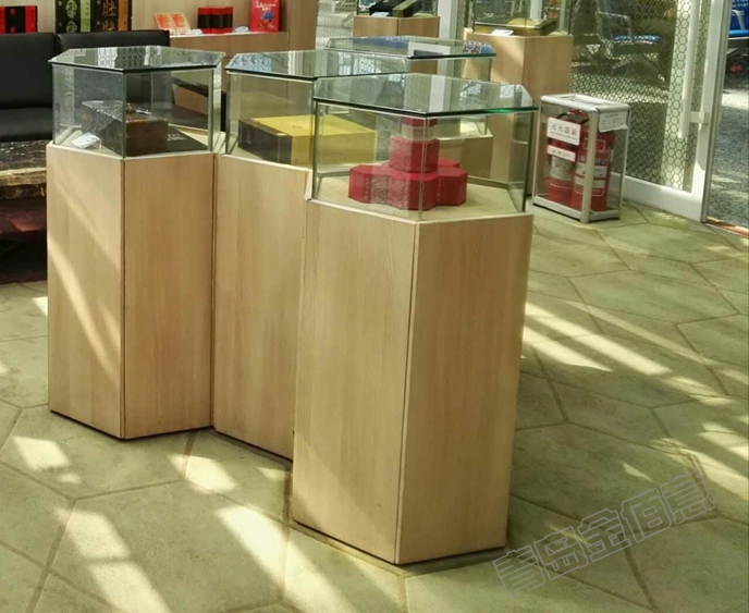 六邊形展柜，白橡開放漆