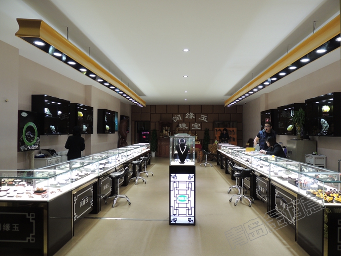 中式風格珠寶展柜