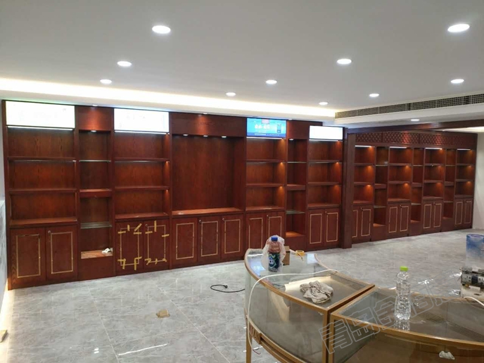 煙酒展柜